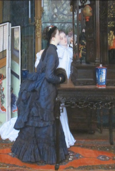 Young Ladies Admiring Japanese Objects von James Tissot als Kunstdruck auf Leinwand